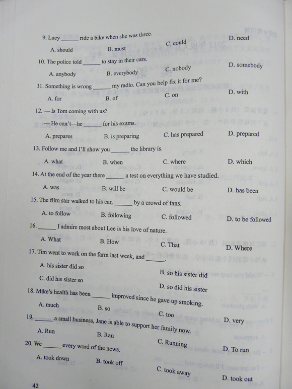 2012成人高考试题及答案—英语试卷(高中起点)(图3) 2012成人高考试题及答案—英语试卷(高中起点)(图3)